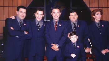 Parte del elenco original de 'Crónicas Marcianas'. (Mediaset España)