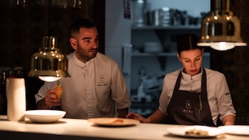 Cierra el restaurante Atxa, joven promesa de la cocina de Tarifa, por la “presión inmobiliaria”: “Aceptamos incluso una subida de alquiler del 67%”