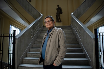 MADRID, 15/05/2026.- El escritor hispanonicaragüense Sergio Ramírez (Masatepe, Nicaragua, 1942), candidato a ocupar la silla L de la Real Academia Española (RAE), vacante desde el fallecimiento de Mario Vargas Llosa, ha defendido "la vitalidad" de la lengua española y su expansión en los Estados Unidos de Donald Trump.
"El español es una lengua expansiva, agresiva, no se detiene ante ninguna frontera y eso habla de su vitalidad; cómo invade los Estados Unidos, donde se ha convertido en la segunda lengua más importante después del inglés, es un fenómeno admirable", ha señalado en una entrevista con EFE. EFE/ Daniel González