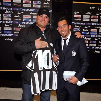 La imagen de Mallo junto