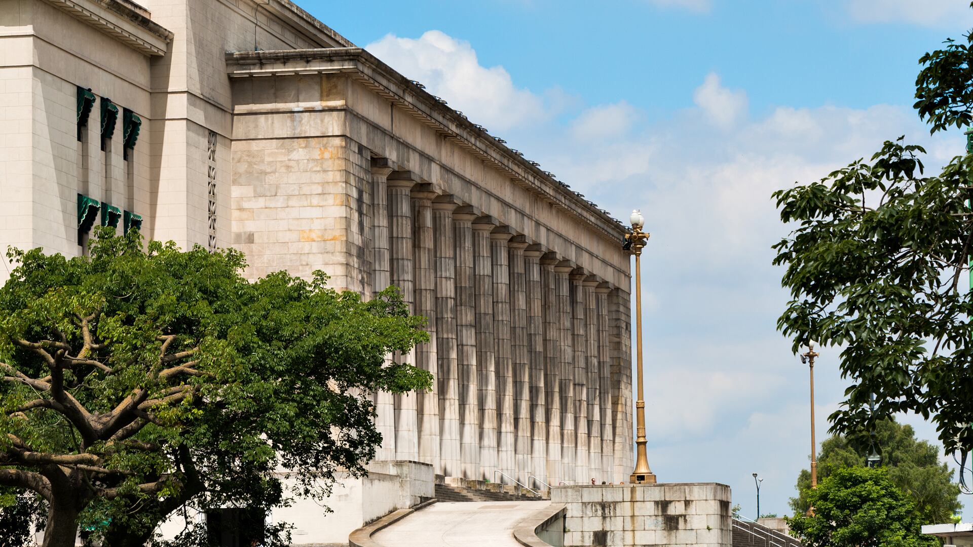 La UBA reclama la aplicación de leyes que fueron aprobadas por ambas cámaras del Congreso en agosto