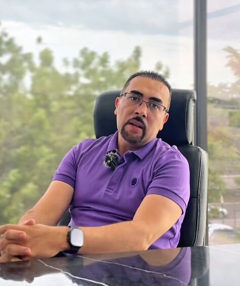 El cirujano plástico Aneudi Rendón Moreno, conocido como Dr Culichi, falleció el 18 de marzo de 2024, causando luto en el gremio médico y redes sociales (IG)