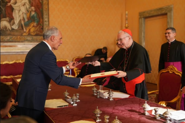 Las autoridades del territorio centroamericano y los delegados pontificios formalizaron cláusulas de veinticinco puntos que garantizan plena autonomía eclesiástica, reserva absoluta ministerial e independencia organizativa para los representantes de la fe católica. (Imagen de cortesía)