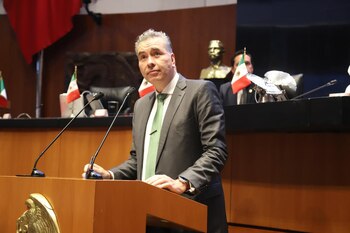 El senador del PVEM, durante