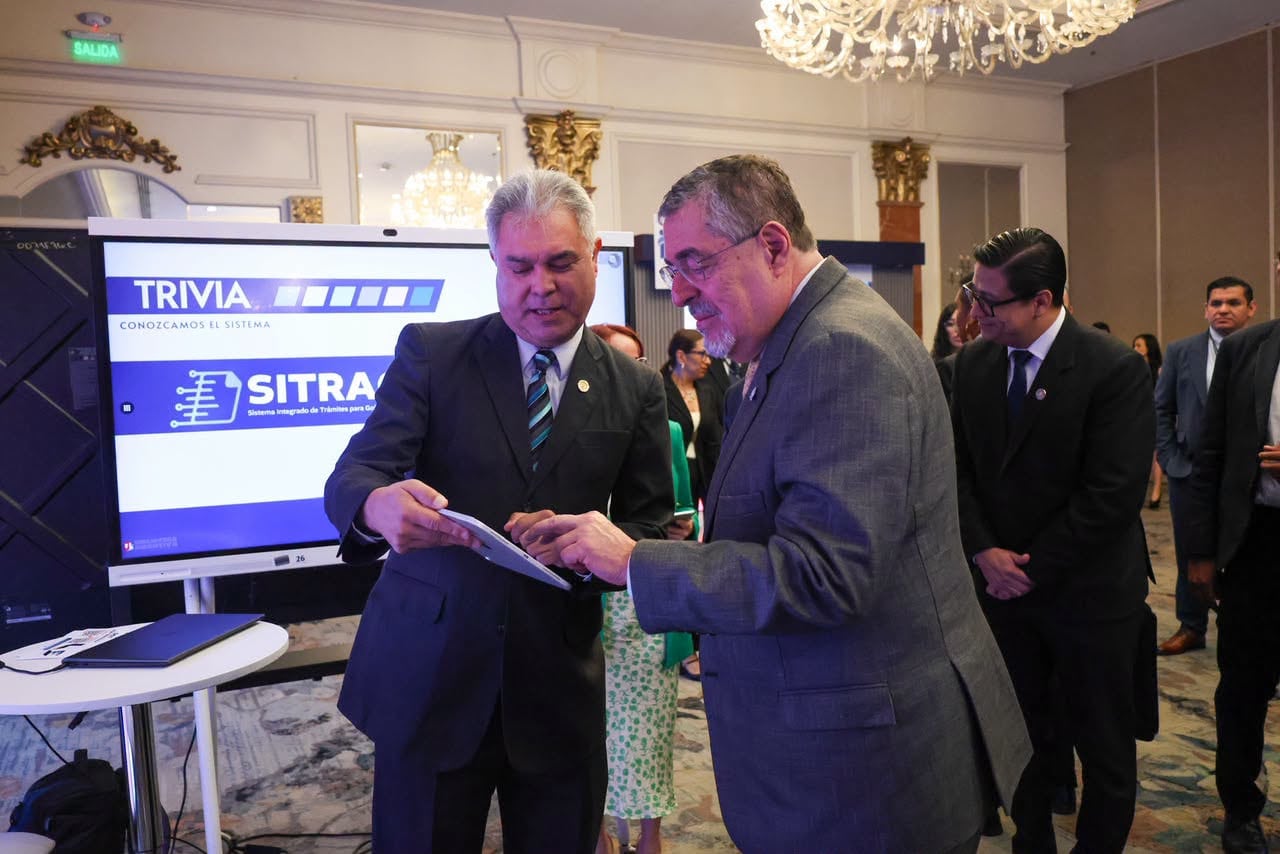 El gobierno de Bernardo Arévalo presentó avances de transformación digital en la DGT y la SIT dentro de la Agenda Nacional de Modernización del Organismo Ejecutivo. (Ministerio de Comunicaciones, Infraestructura y Vivienda)