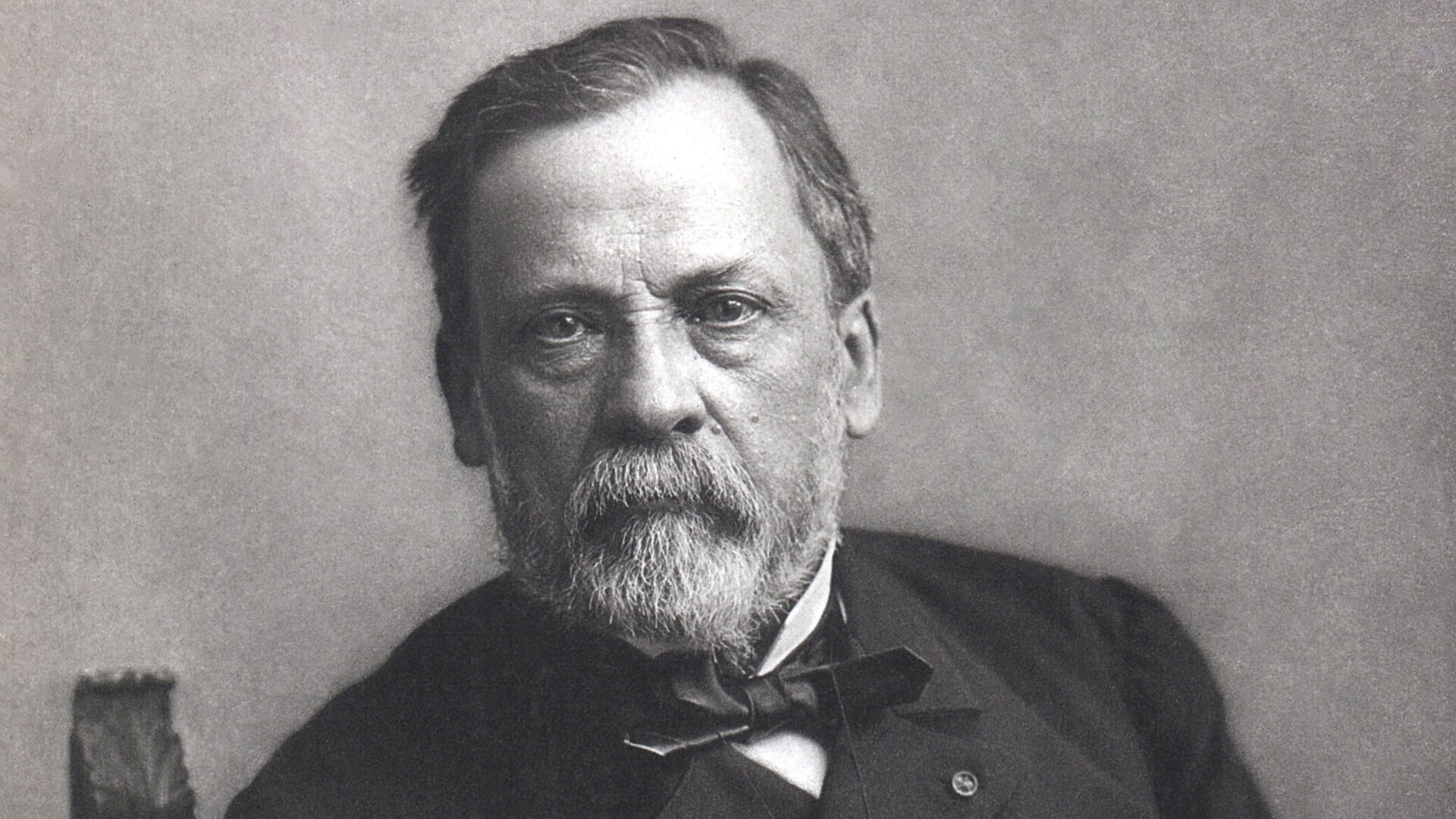 Quería ser pintor y terminó cambiando la medicina para siempre: la historia de Luis Pasteur