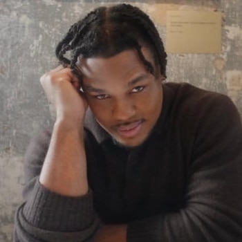 La carrera de Adonis Live