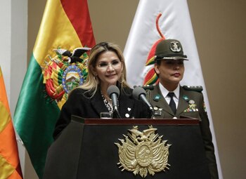 La presidente interina de Bolivia,