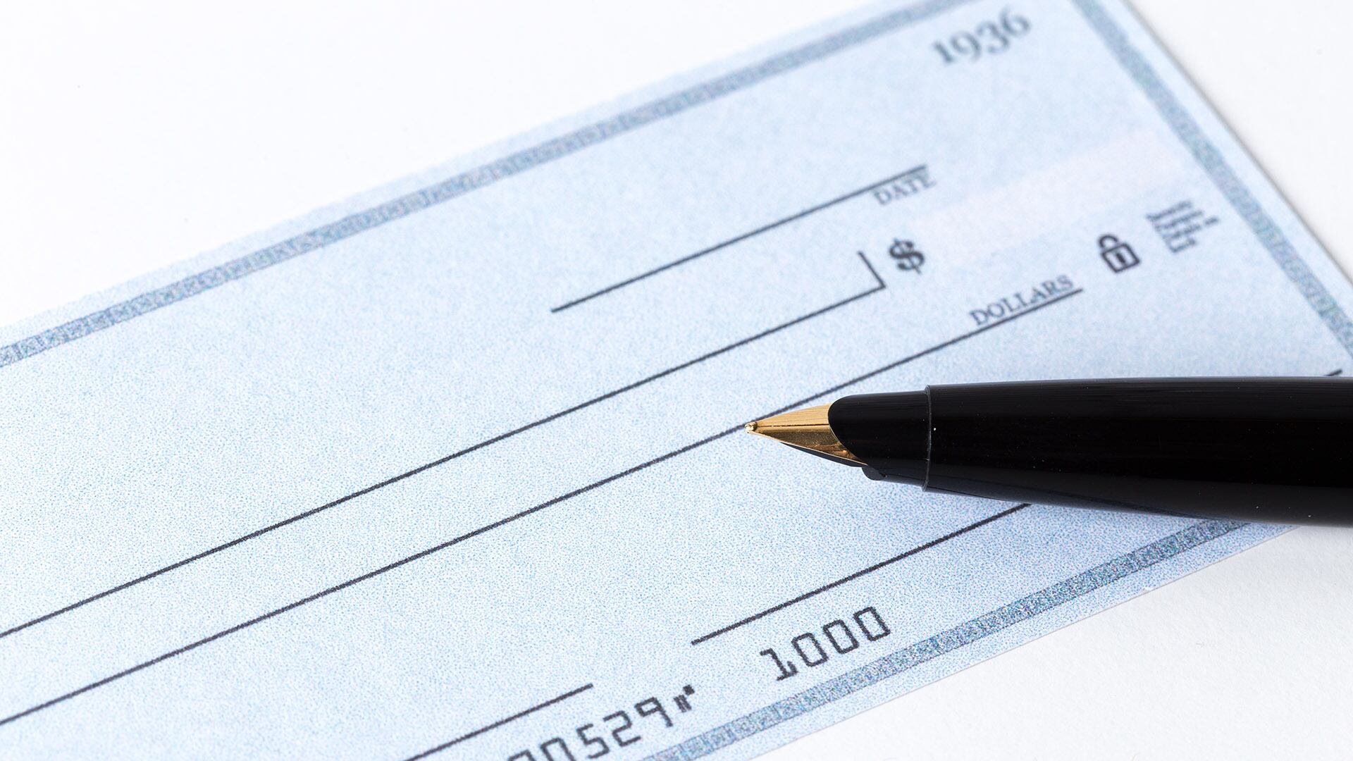 En octubre se rechazaron 108.979 cheques por falta de fondos, según datos del Banco Central (Freepik)