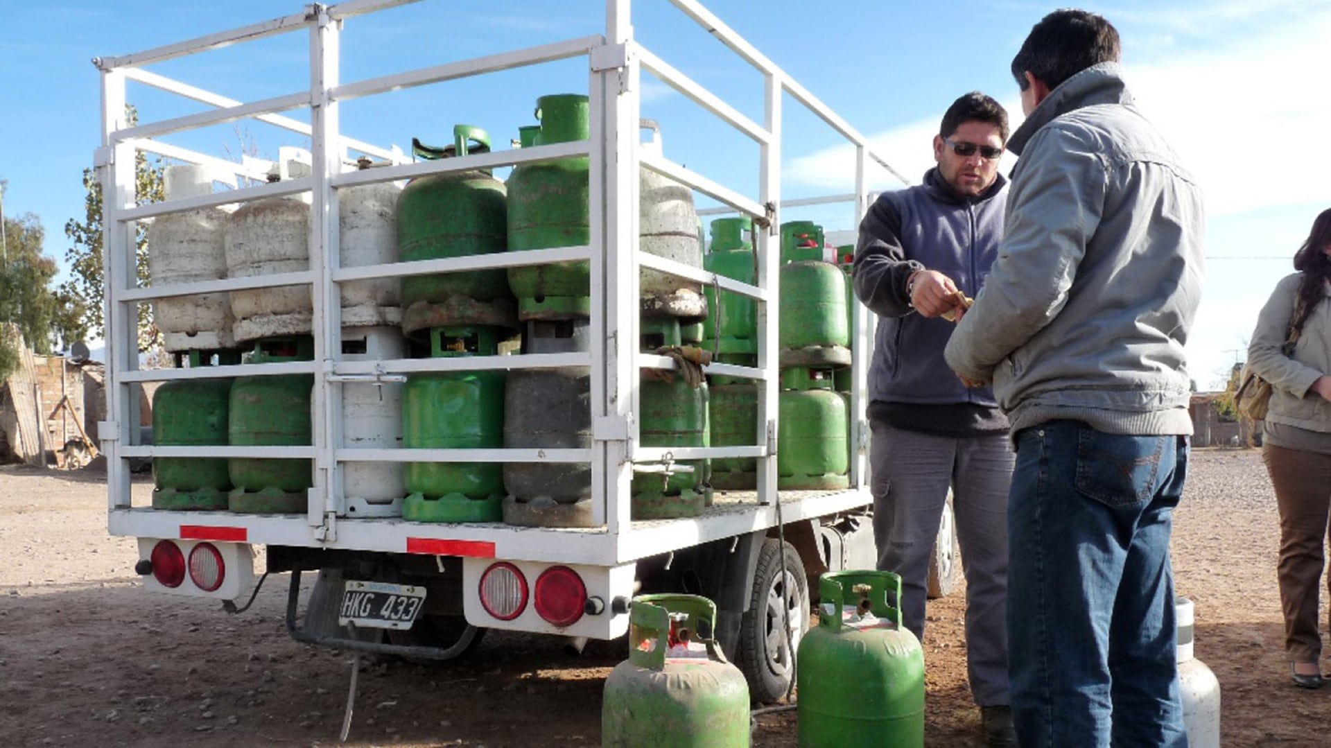 El nuevo régimen integra también a los usuarios de gas propano indiluido por redes y a los beneficiarios del ex Programa Hogar, que recibían asistencia para la compra de garrafas de GLP de 10 kilos