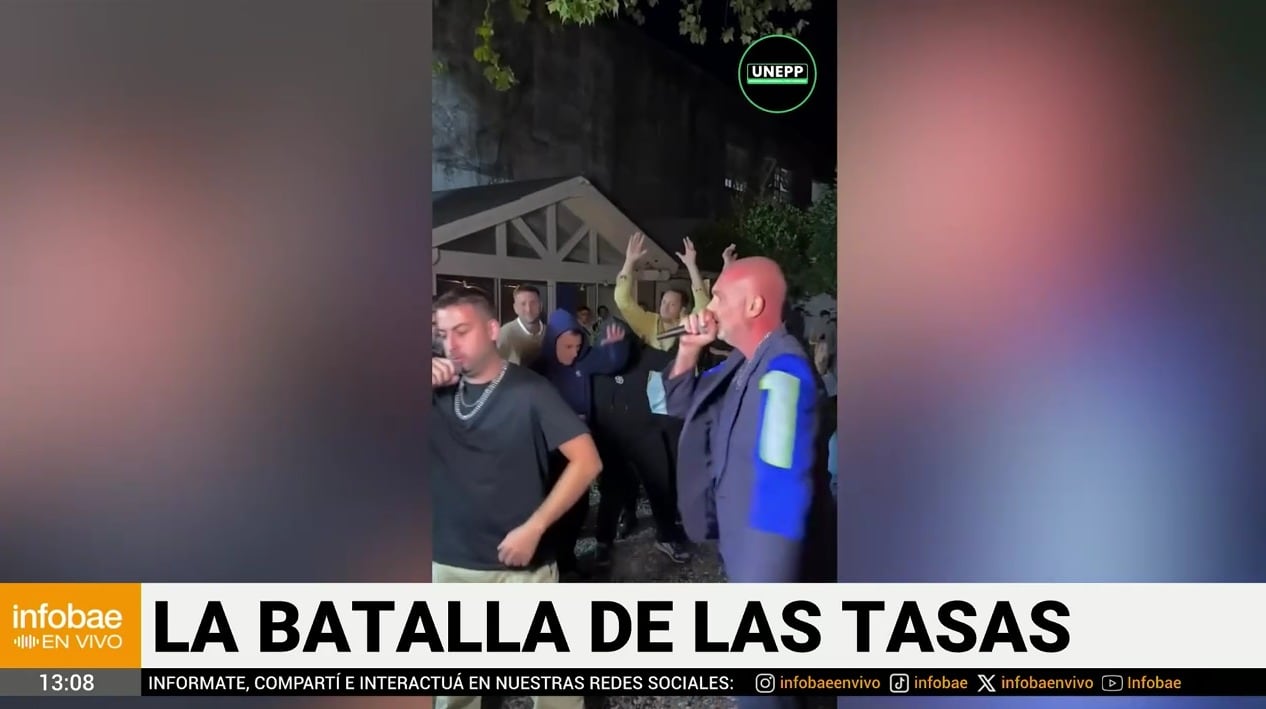 Ejemplos como el impuesto al metegol y la tasa por inflar adornos navideños evidencian la diversidad y acumulación de tributos en Argentina