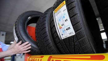 La crisis del neumático golpea a Pirelli: paralizará su fábrica una semana y reorganizará la producción