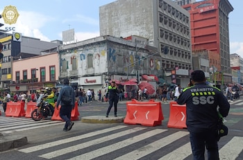 (X/OVIALCDMX)