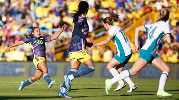 La selección Colombia femenina recibió