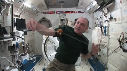 Un astronauta llevó un Yo-Yo al espacio para mostrar principios de la física