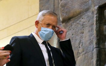 Benny Gantz , también con