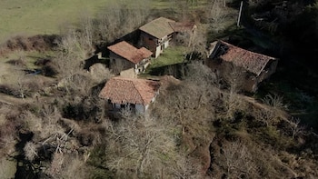 Se vende un pueblo entero