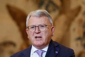 El cabeza de lista de