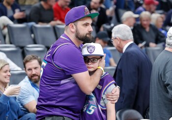 La reacción de un pequeño