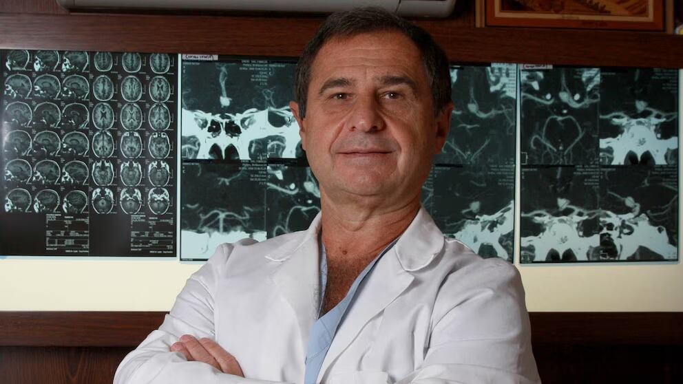 Pedro Lylyk destaca que la educación de los más jóvenes es imprescindible para instalar hábitos de prevención desde edades tempranas y lograr una reducción sostenida de la incidencia de ACV en la población futura