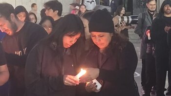 Los activistas formaron la palabra