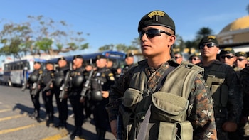 Un oficial del Ejército de