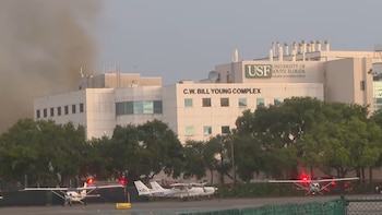Un gran incendio destruyó el edificio de ciencias marinas en la Universidad del Sur de Florida