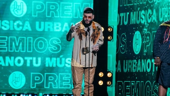 Farruko rindió emotivo homenaje a