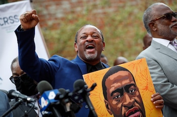 Gregory R. Anderson, conocido por