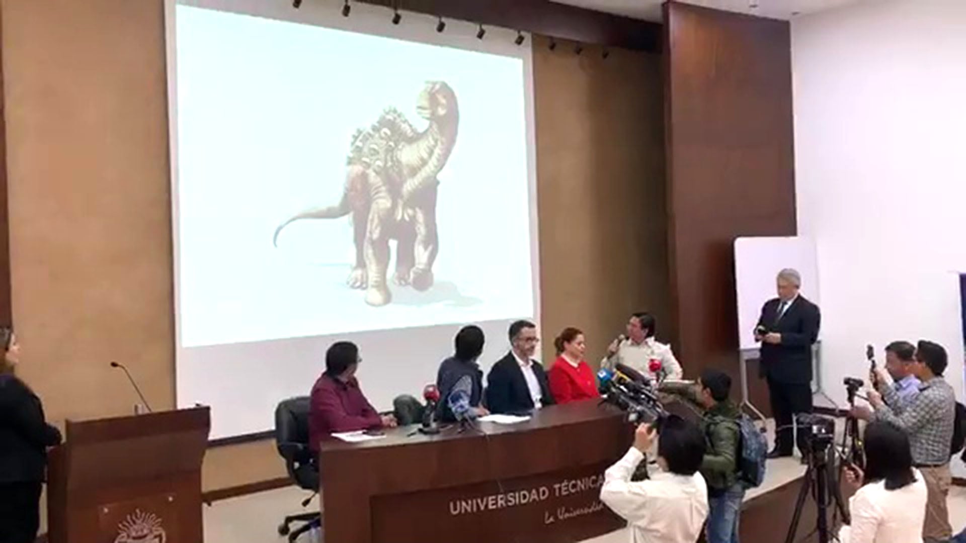 Yamanasaurus lojaensis