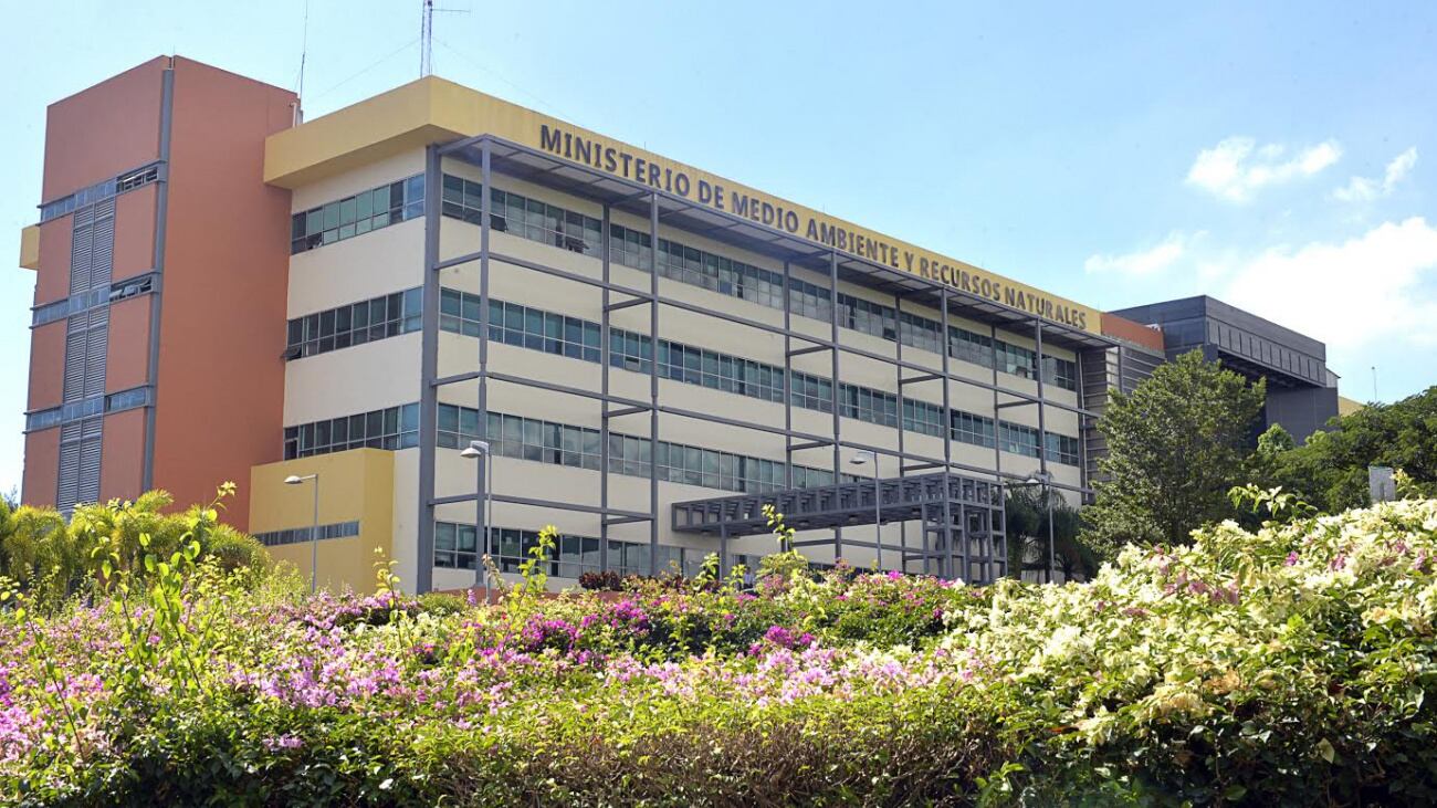 El Ministerio de Medio Ambiente de República Dominicana impulsa la digitalización ambiental con 24 trámites en línea para agilizar servicios y permisos. (Cortesía: Presidencia de República Dominicana)
