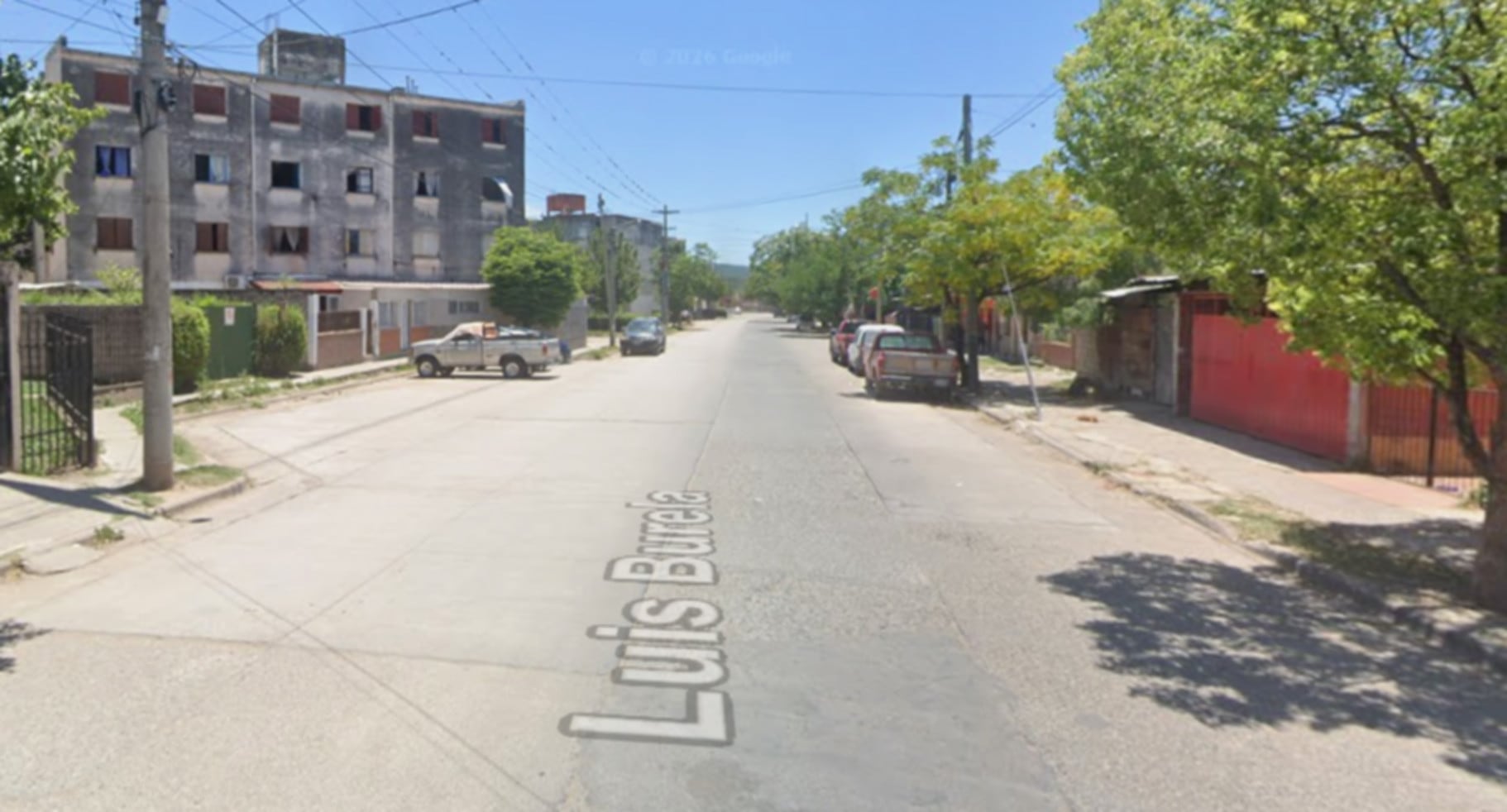 La calle Luis Burela, en el barrio San Pedrito de San Salvador de Jujuy, fue el escenario de un operativo antidrogas que dejó varias personas detenidas y una menor de edad involucrada (Google Maps)