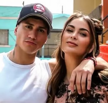 Laura Spoya termina con Sebastián Gálvez y asegura que está feliz: “Han recuperado a su galáctica favorita”. Captura: Youtube La Manada.