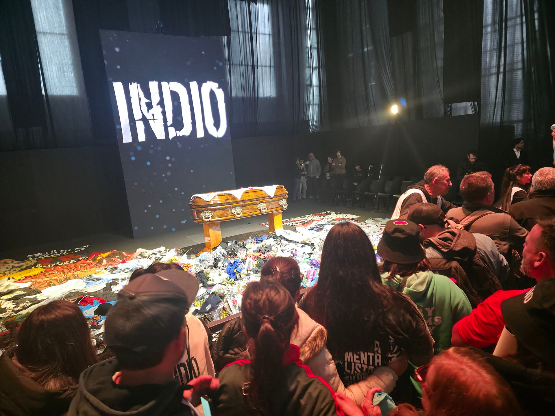 Miles de fanáticos despidieron al Indio Solari (Jaime Olivos)