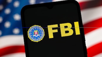 Ciberdelincuentes afirman tener datos de “todos” los agentes del FBI de EE.UU