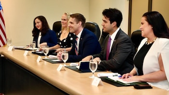 Nuevos acercamientos generan expectativas de acuerdos estratégicos (Foto cortesía Embajada de los Estados Unidos)