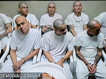 La audiencia única abierta contra 485 cabecillas de la MS-13 concluyó en el Tribunal Sexto contra el Crimen Organizado de San Salvador tras tres meses de proceso judicial. (Foto: FGR)