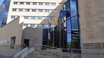 Ratifican nueve años de cárcel para dos hermanos por intentar matar con un hacha a un vecino en Tenerife