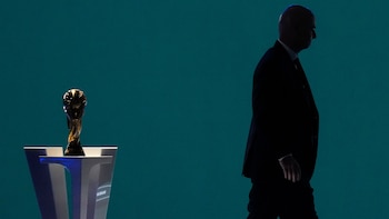 Conflicto en el fútbol por el nuevo proyecto de la FIFA para la Copa del Mundo: el riesgo a un boicot del Mundial