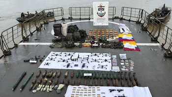 Autoridades incautaron material de guerra, drones y explosivos de los disidencias en zona rural de López de Micay, Cauca: así fue el operativo