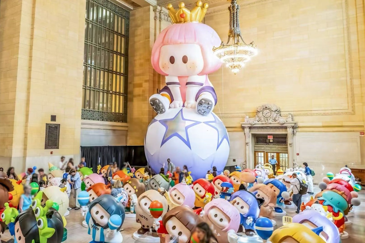 Customized Trendy Toys plush and vinyl designer collectibles