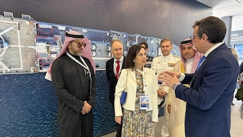 Robles destaca en Riad la