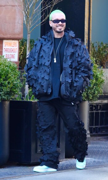 Día de compras. J Balvin