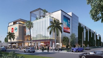 Centro Comercial Portal La Molina: