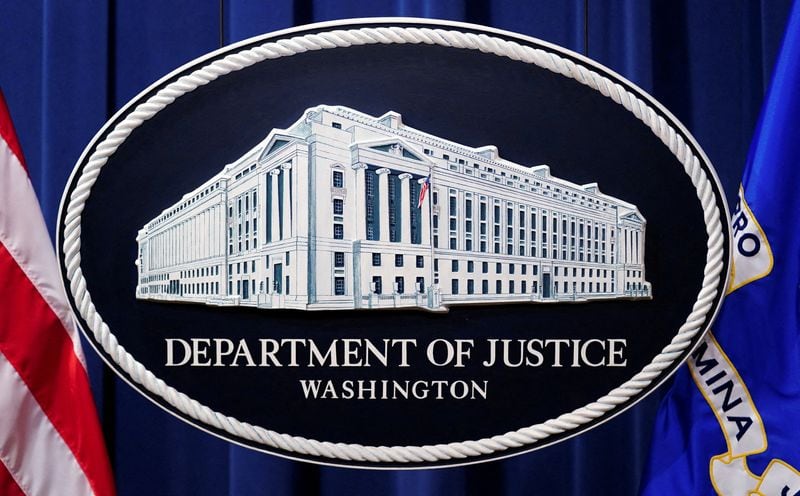 El Departamento de Justicia afirmó que Walmart ignoró señales de alerta sobre recetas de opioides desde 2013 y falló en sus controles internos (REUTERS/Kevin Lamarque/Foto de archivo)