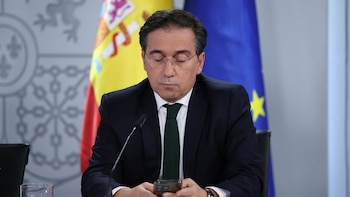 El Gobierno se aleja del