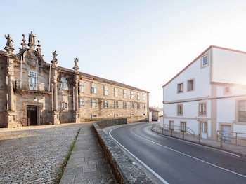 Monasterio e Iglesia de Santa María de Conxo, Santiago (TURISMOGALICIA).