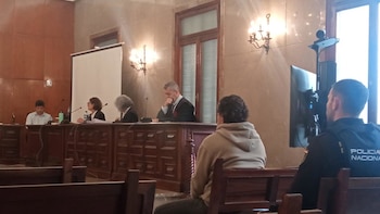 El Tribunal expulsa del juicio al acusado del crimen de la Colònia de Sant Jordi (Mallorca) tras varias interrupciones