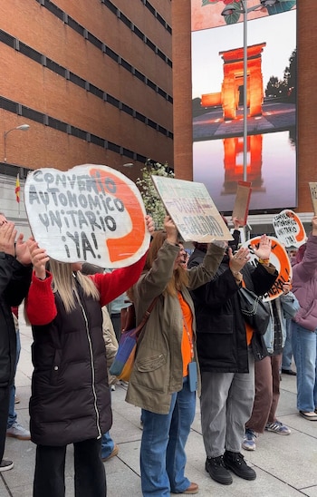 Trabajadores durante la protesta en Callao. (Cedida a Infobae)