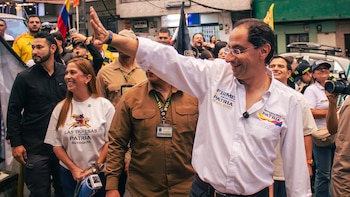 Qué funciones tendría el vicepresidente electo José Manuel Restrepo si asume como “superministro” del gobierno de Abelardo de la Espriella